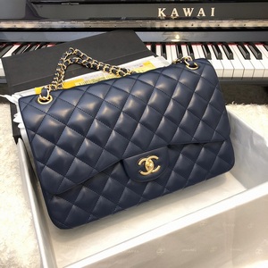 Chanel Handbags 1086